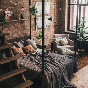 Meet your Posher, Cynthia